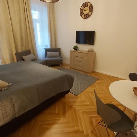 Angelika Apartments Viena Quarto foto